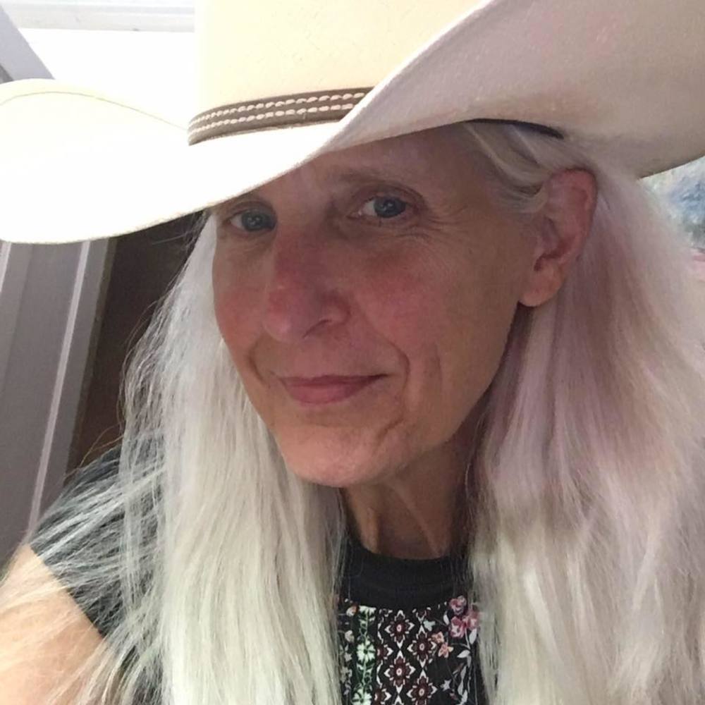 Meet your Posher, Kathryn